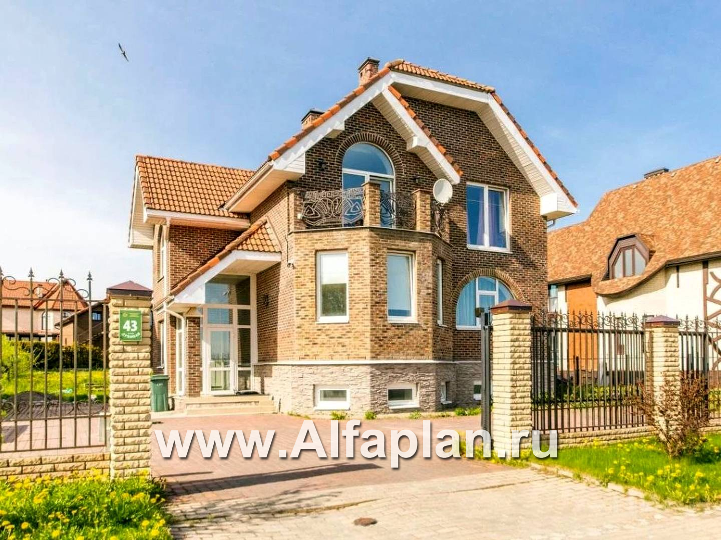 Строительство дома по проекту 70B - фото №1